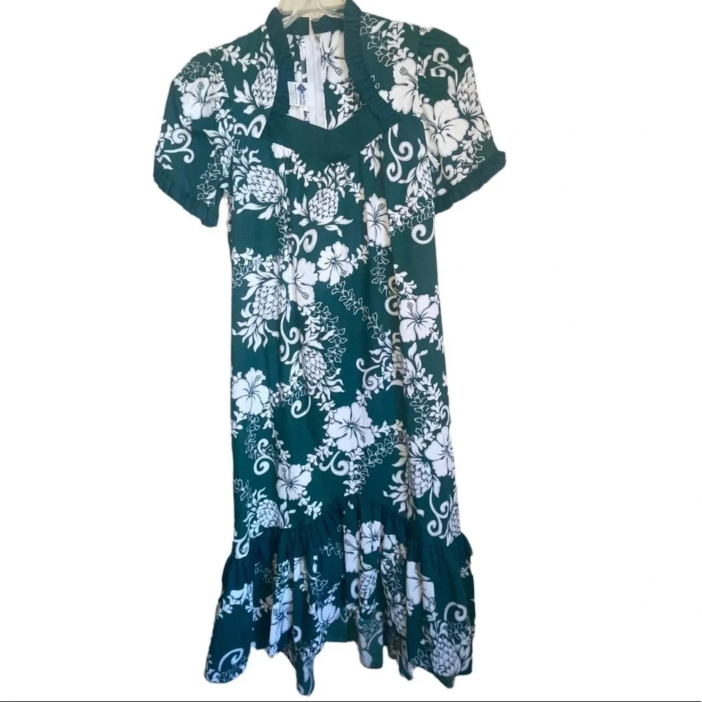 🌻 NWOT- Muu’ Muu’ made in Hawaii. Size Large - Picture 3 of 9